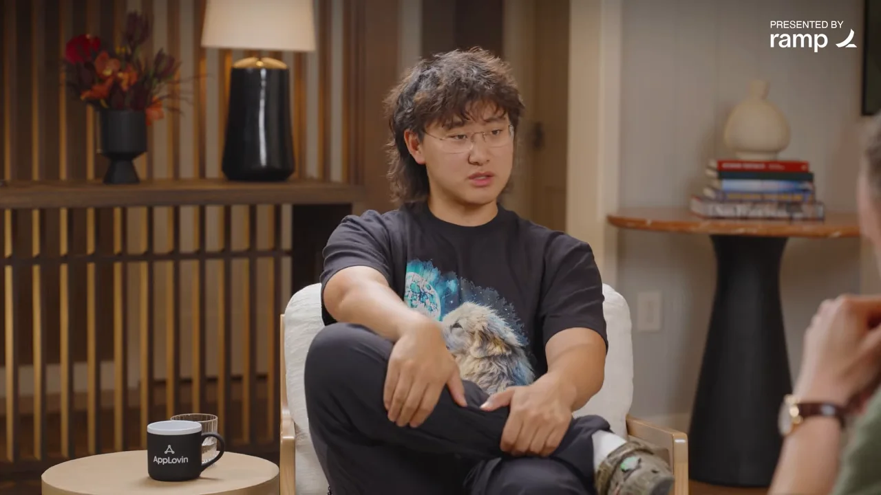 Wang 在 Founders 訪談中談 Nat Friedman 第一次用 OpenClaw 的體驗